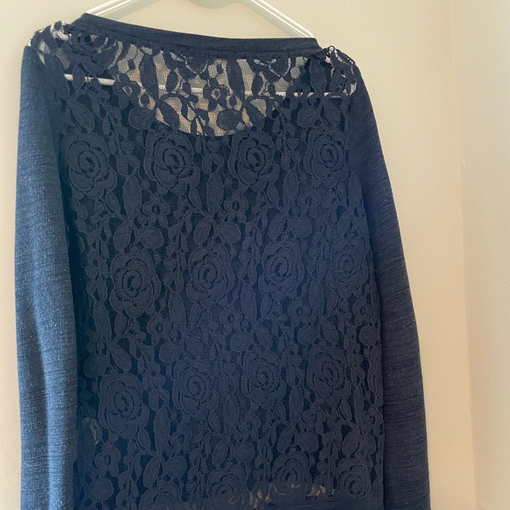 A&F sweatshirt